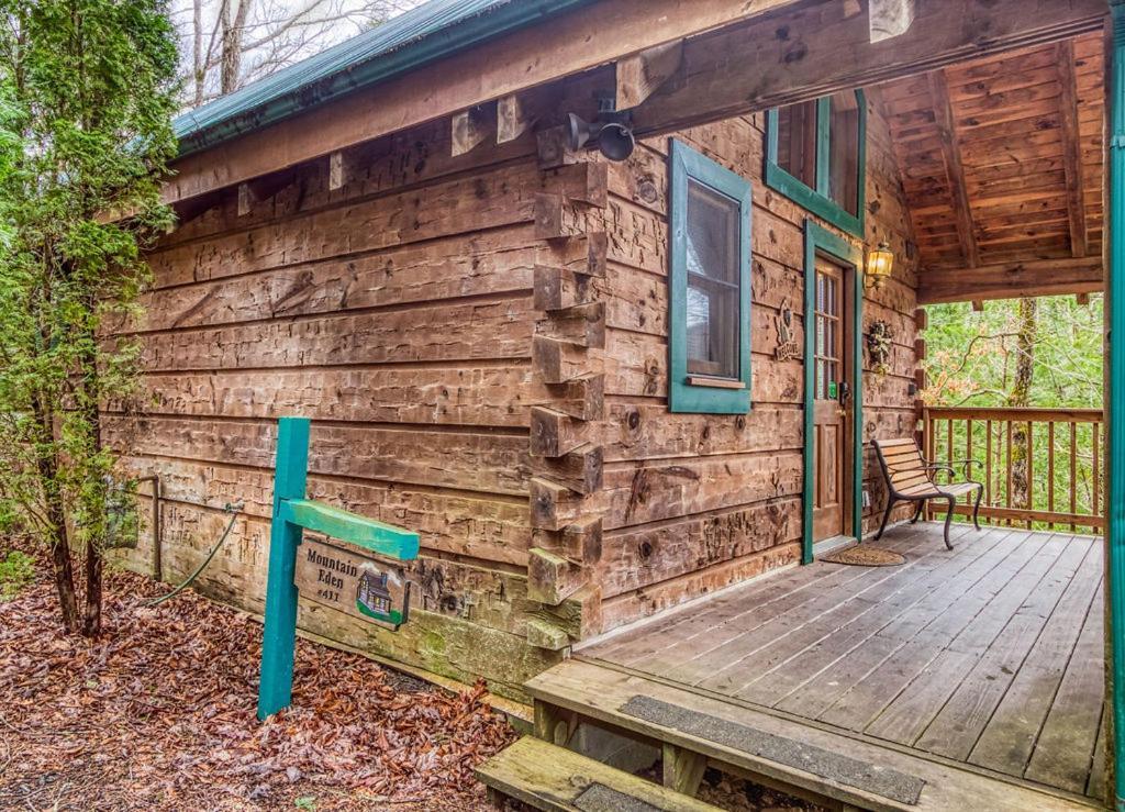 Mountain Eden, Hot Tub, Resort Pool, Wifi, 1089 Free Tickets Each Paid Day, Dollywood And More Gatlinburg Eksteriør billede